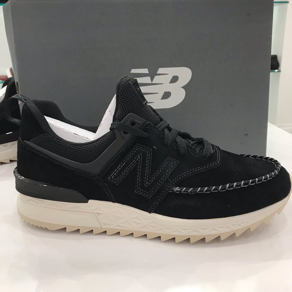 New balance shoes - Picture 6 of 8
